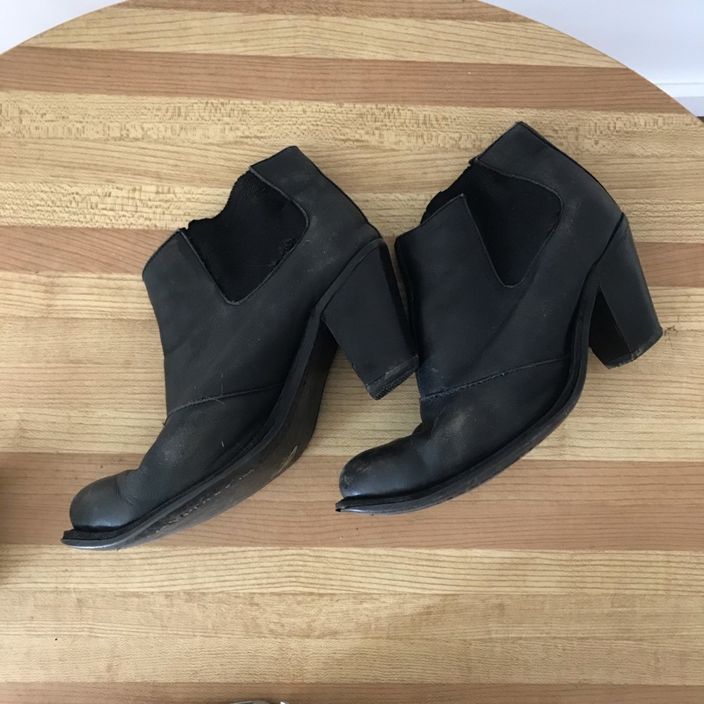 Jeffrey Campbell western chelsea boot